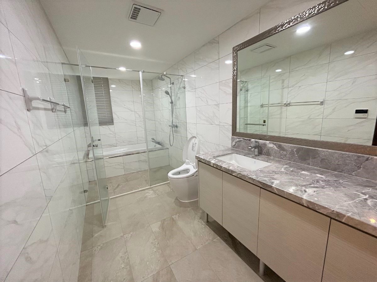 Taipei apartment rental Bathroom
