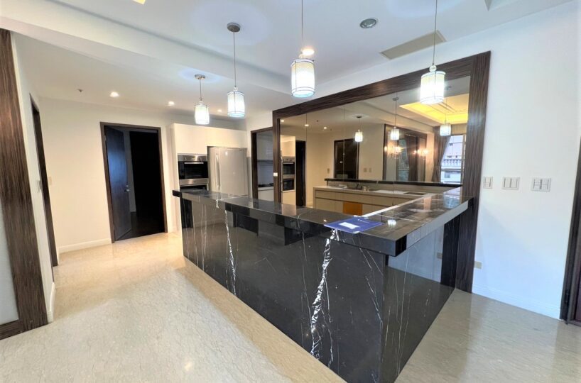 Taipei apartment rental Xinyi district living room mini bar view