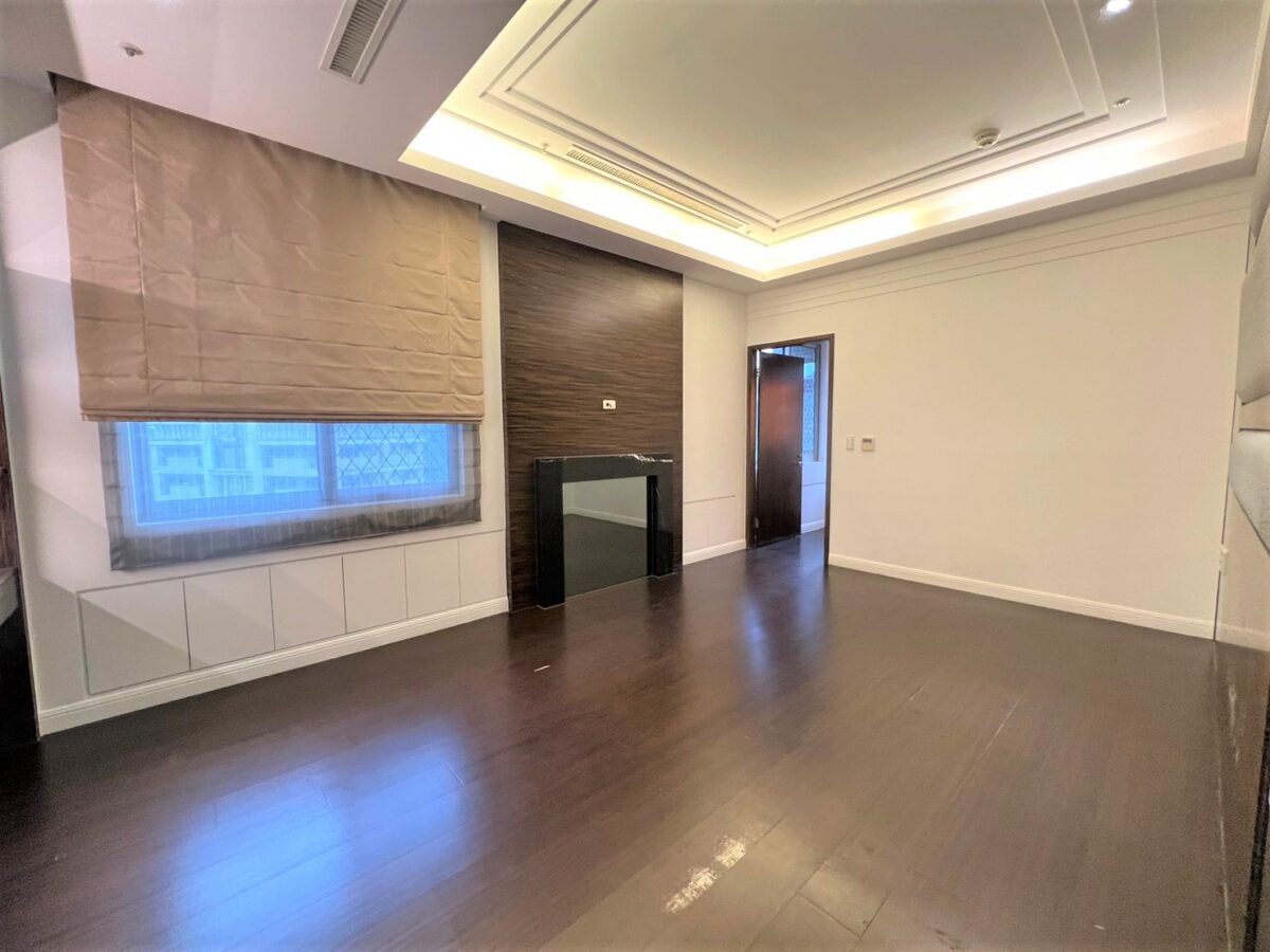 Taipei apartment rental Xinyi district room view