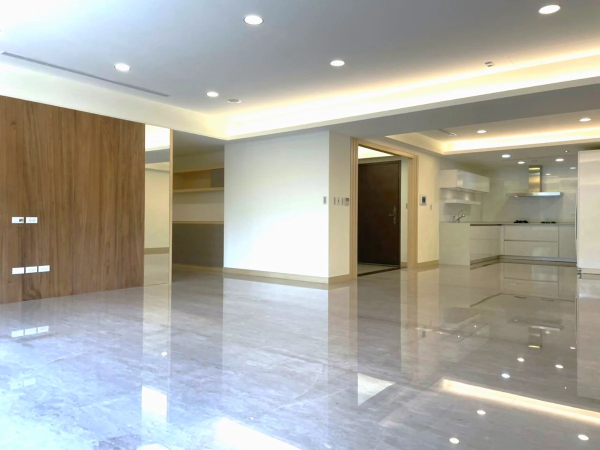 Taipei Daan Forest Park Apartment-Livingroom View-3