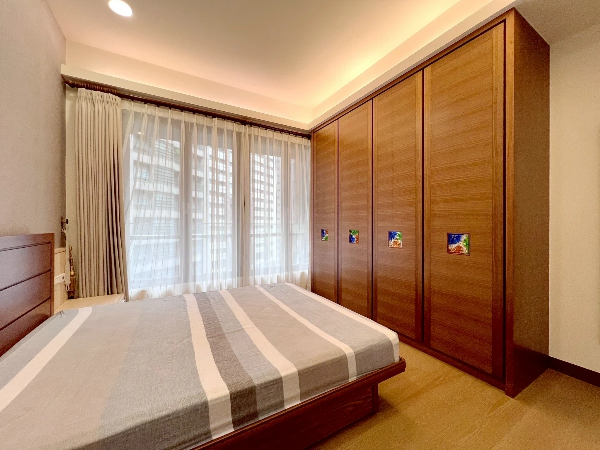 Taipei apartment rental-Shilin-master bedroom view-2